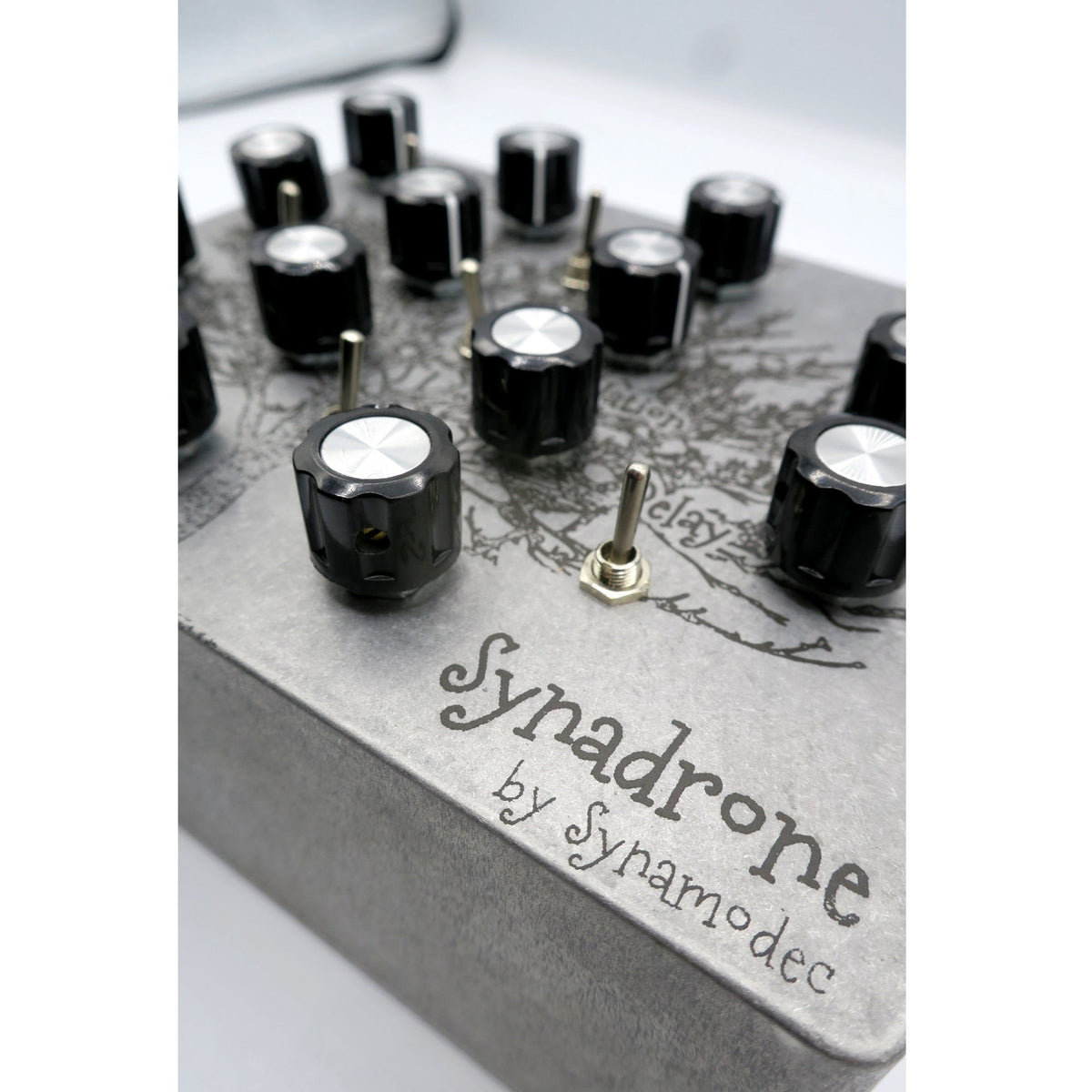 Synamodec - Synadrone